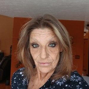 Meet your Posher, Diane